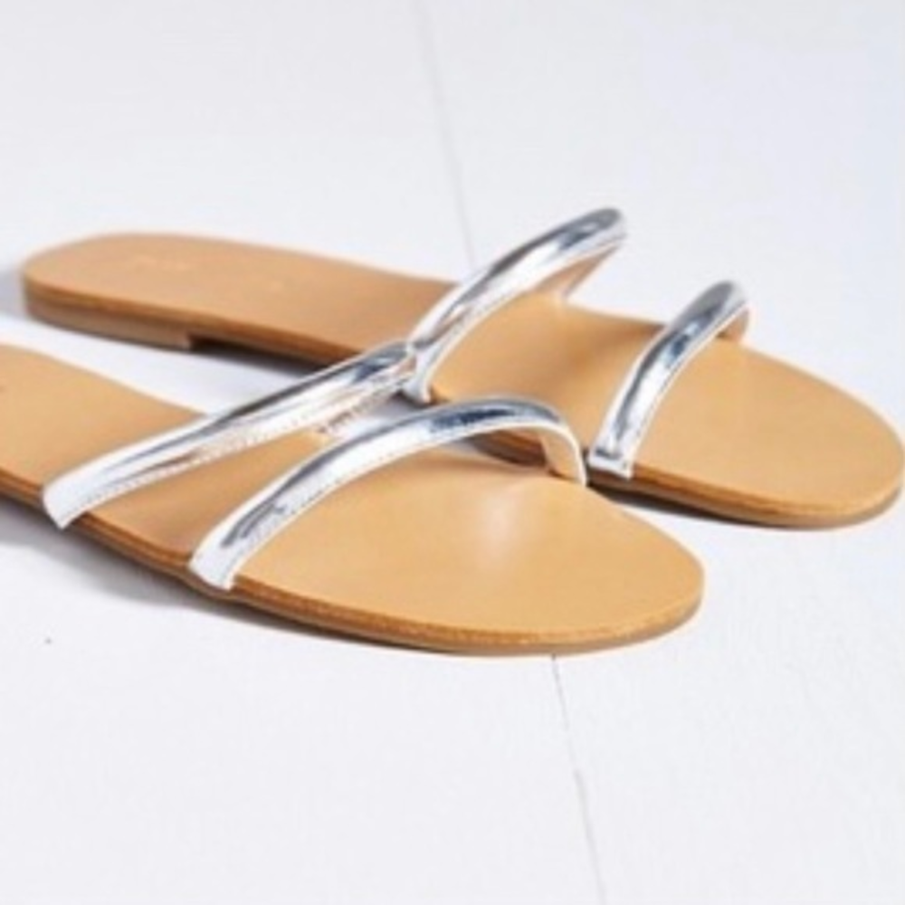 Urban Outfitters BDG Niles Sandal Silver Size 10 See Measurements